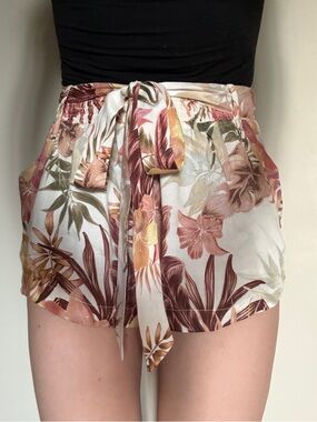 Rip Curl White High-Waist Floral Tie Shorts